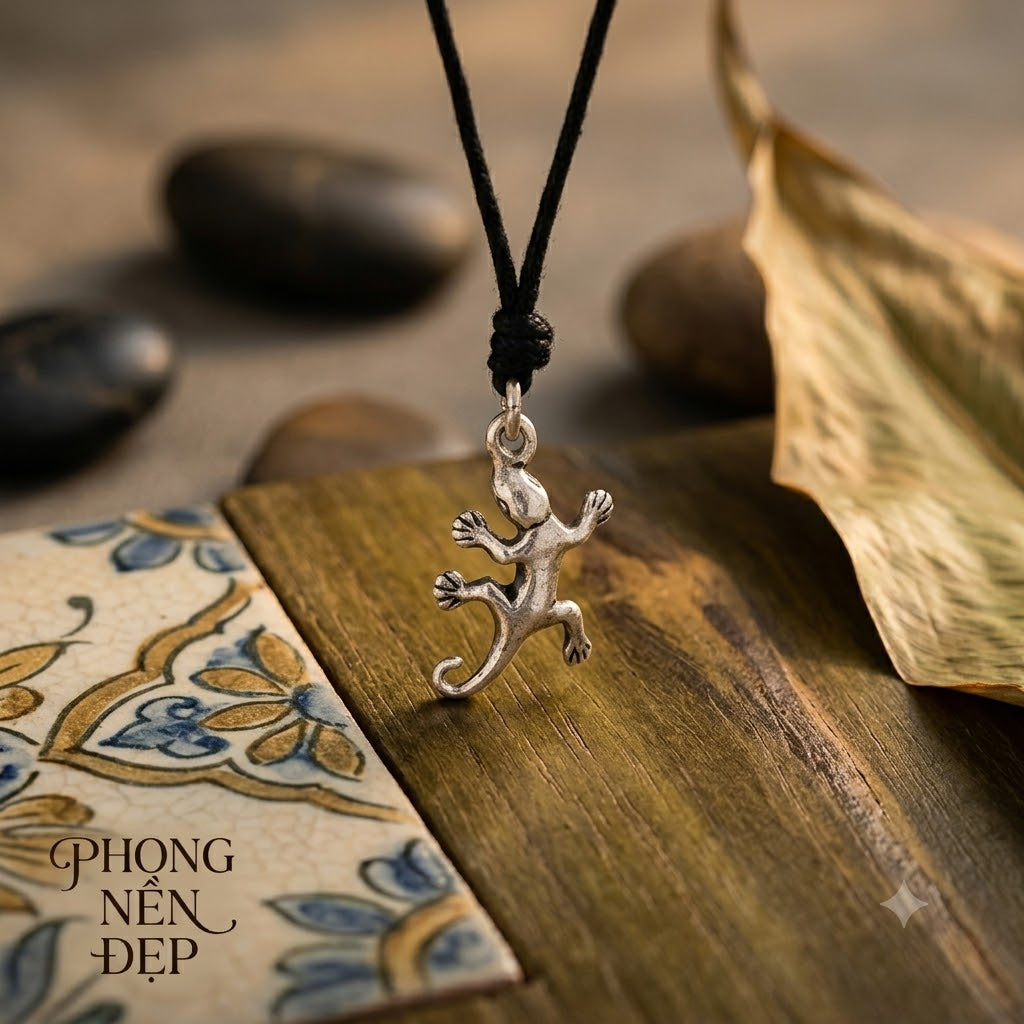 Lizard Reptile Handmade 92.5 Sterling Silver Brass Necklace Pendant Jewelry