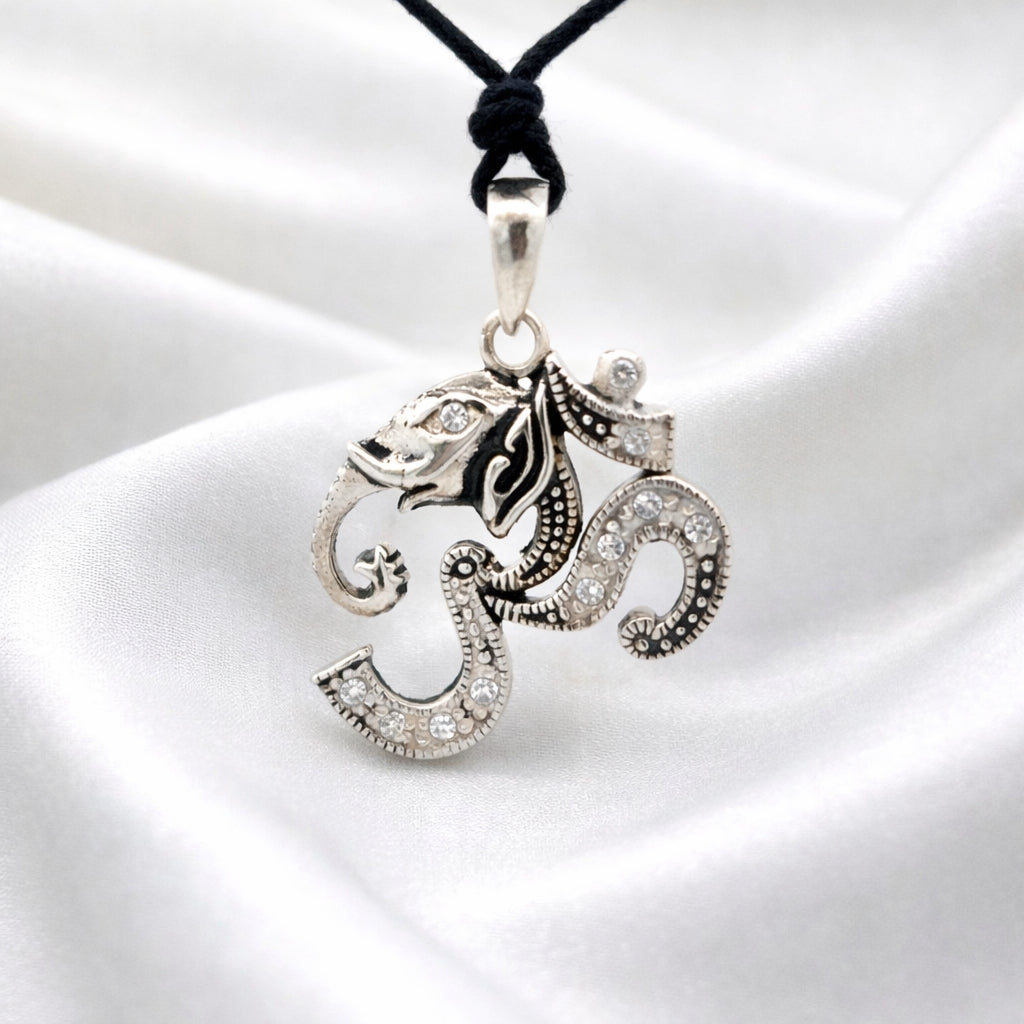 Elephant Ganesh 92.5 Sterling Silver Necklace Pendant Jewelry.