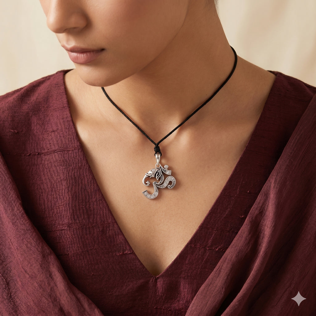Elephant Ganesh 92.5 Sterling Silver Necklace Pendant Jewelry.