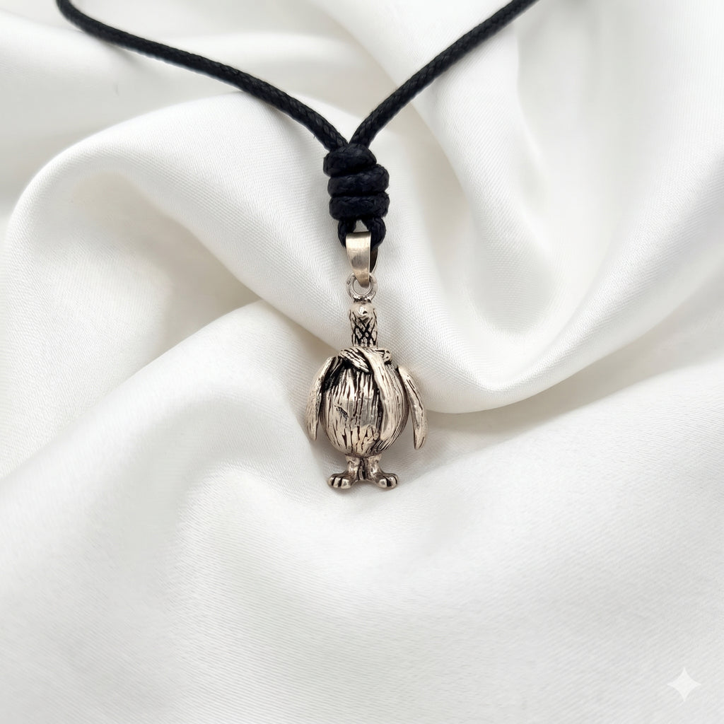 Cute Bird Penguin 92.5 Sterling Silver Charm Pendant Jewelry