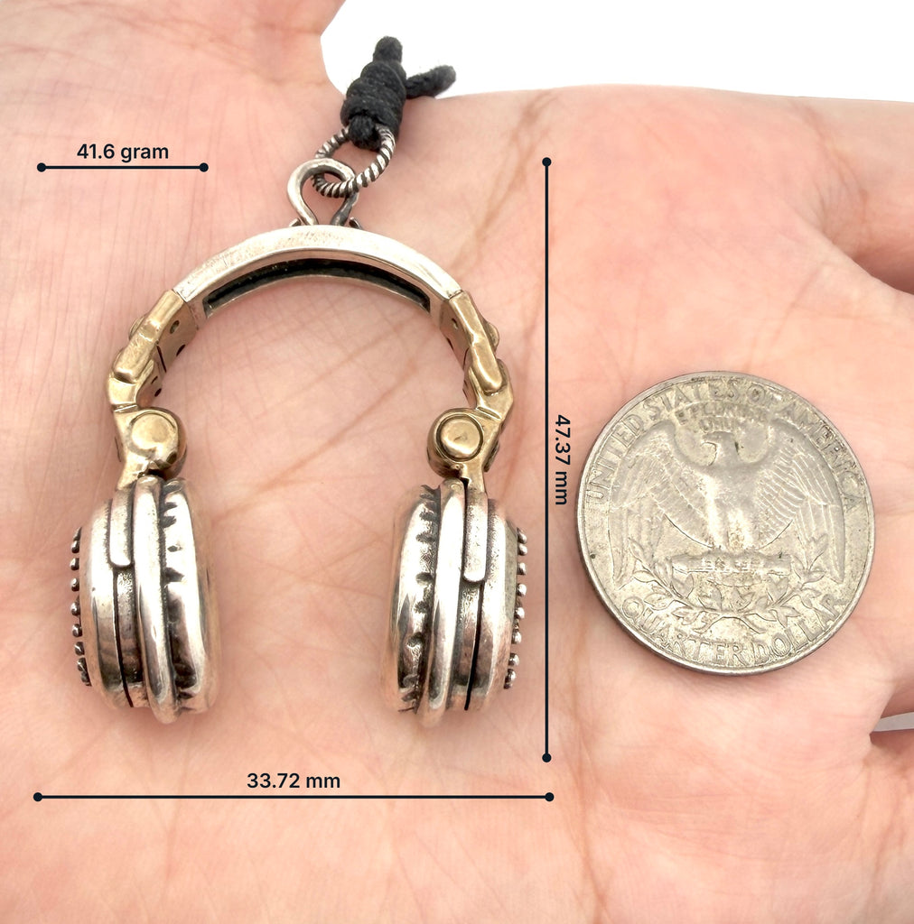 Headphone 92.5 Sterling Silver Charm Necklace Pendant Jewelry