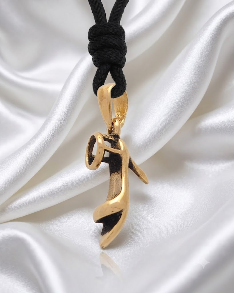 Lovely Sandal Shoes Beach 92.5 Sterling Silver Brass Necklace Pendant Jewelry