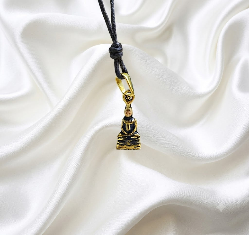 New Handmade Buddha Meditation Gold Brass Charm Necklace Pendant Jewelry