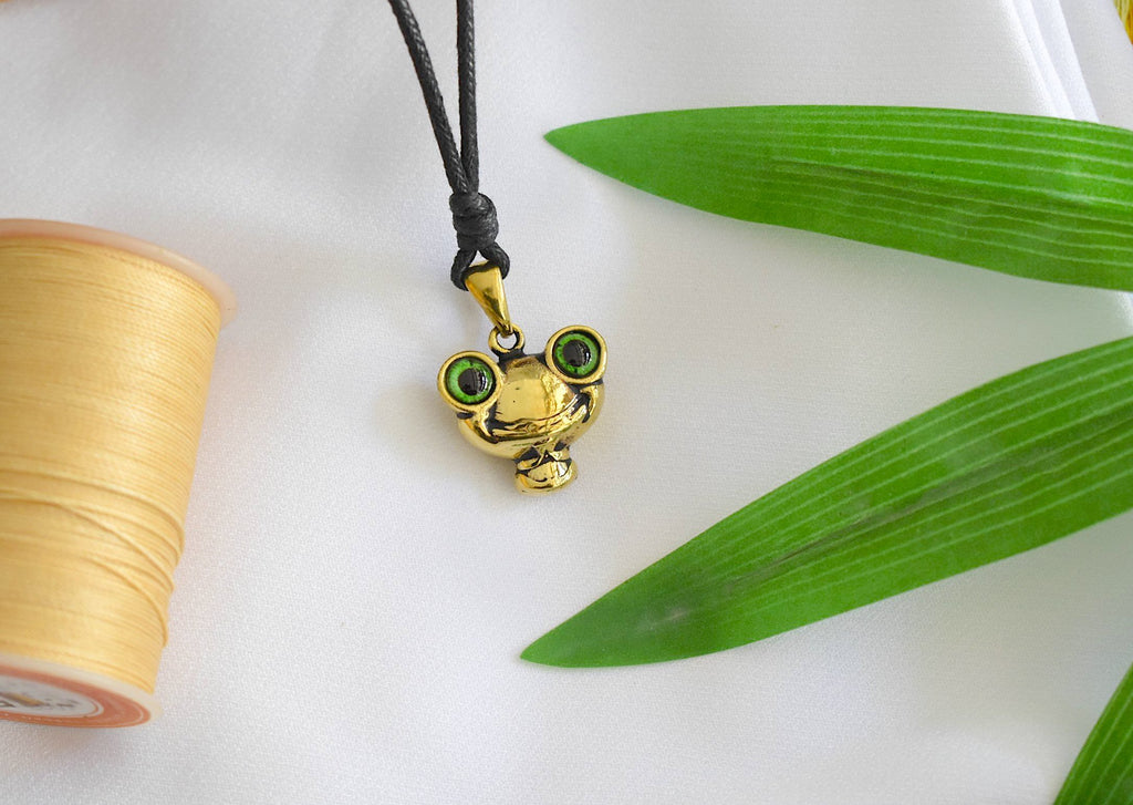 Lucky Gift Cute Cartoon Frog Green Eyes Pendant 92.5 Sterling Silver Pendant Necklace