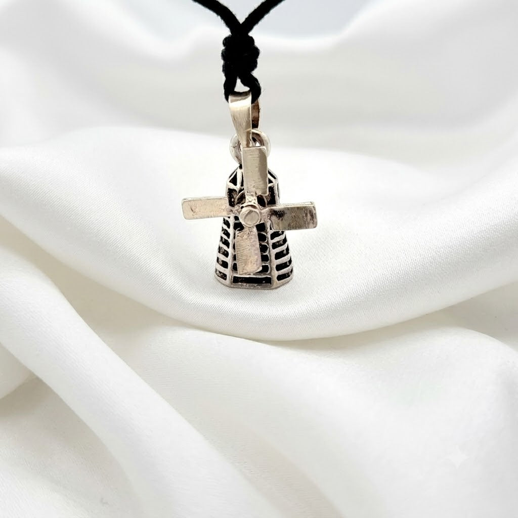 Vintage Dutch Windmill 92.5 Sterling Silver Necklace Pendant Jewelry.