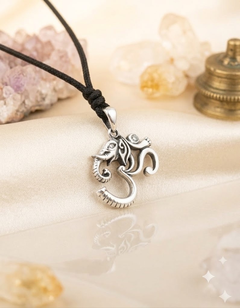 Hindu Ohm Aum Om Handcrafted Silver Brass Charm Necklace Pendant Jewelry