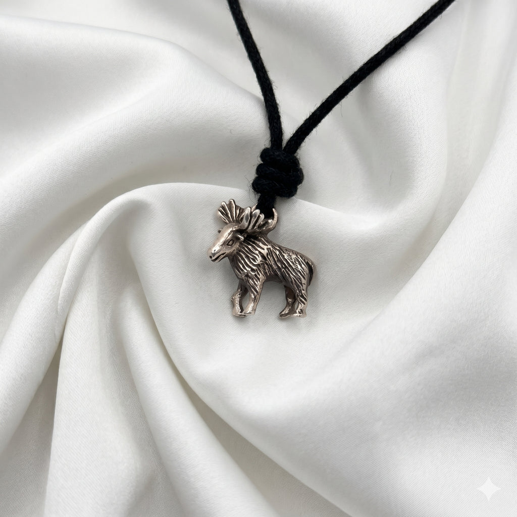 Reindeer Moose Silver Pewter Charm Necklace Pendant Jewelry With Cotton Cord