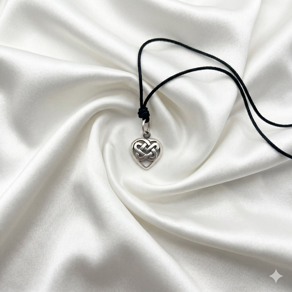 Handmade Celtic Heart Knot Silver Pewter Silver Charm Necklace Pendant Jewelry