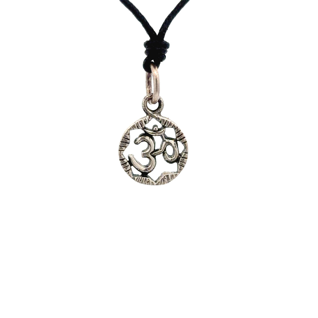 Beautiful Hindu Ohm Silver Pewter Gold Brass Charm Necklace Pendant Jewelry