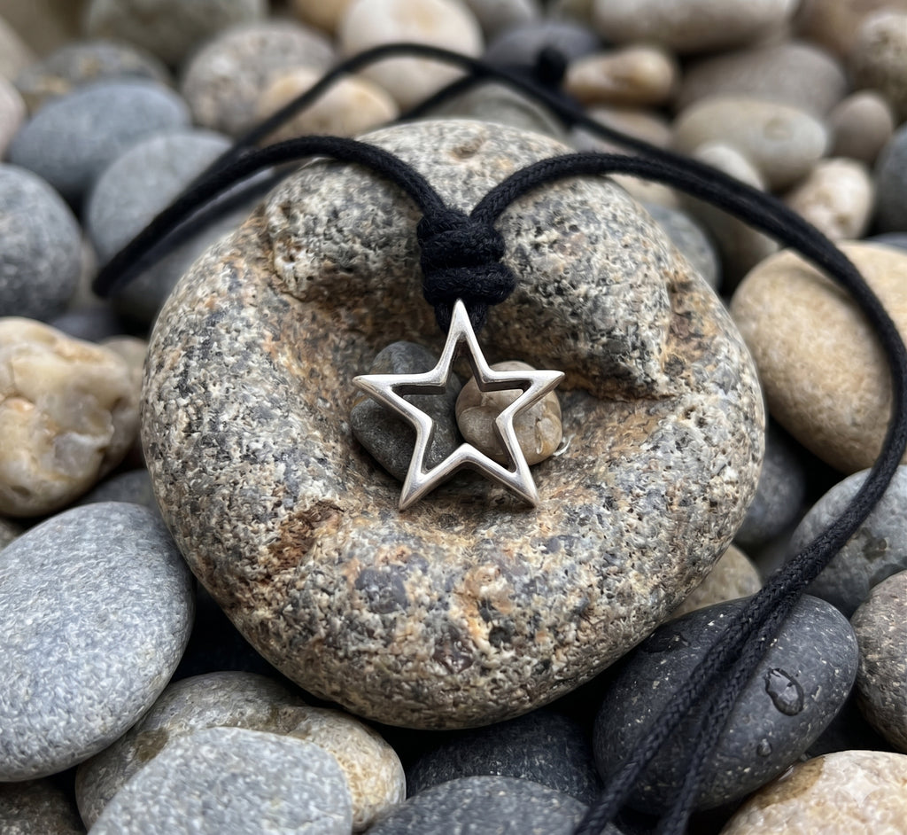 Lovely Star Charm Pendant 92.5 Sterling Silver Pendant Necklace Jewelry