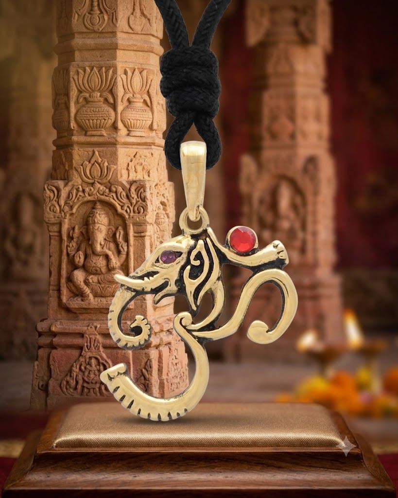 Hindu Ohm Aum Om Handcrafted Silver Brass Charm Necklace Pendant Jewelry