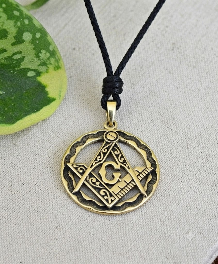 Freemasonry 92.5 Sterling Silver Pewter Brass Charm Necklace Pendant Jewelry