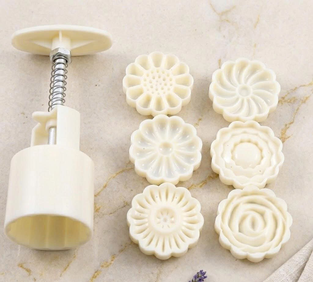 Mooncake Mould Set 50g – 6 Pattern Hand-Press Pastry Tools, Round  Flower Mooncake Design